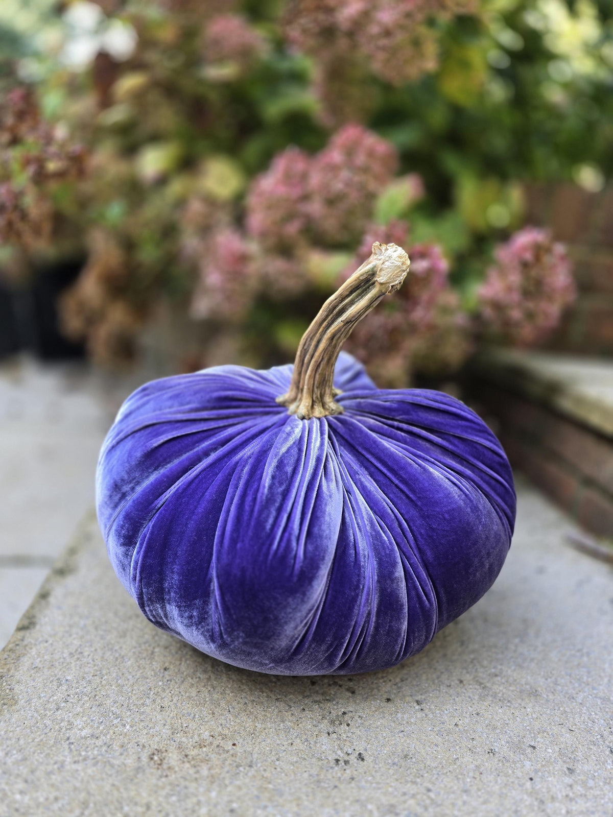 Royal Blue Luxury Silk Velvet LARGE Pumpkins Real Stem Harvest Autumn Handmade Home Decor Thanksgiving Table Decoration Centerpiece Ornament