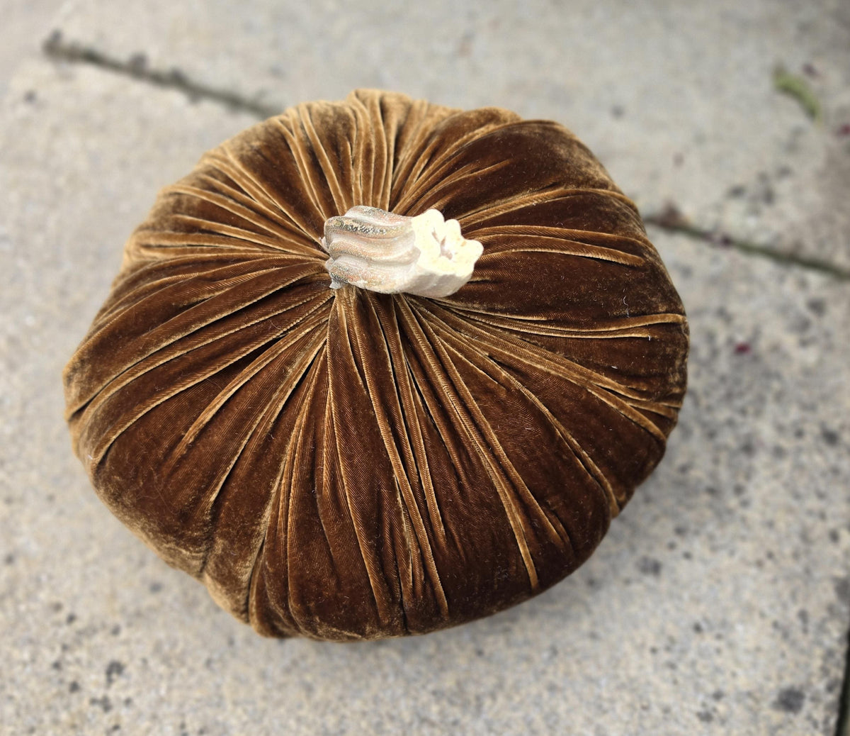LARGE Silk Velvet Pumpkin, Rustic Farmhouse Decor, Wedding Centerpiece,Thanksgiving Table,Hostess Gift Idea Autumn Fall Dark Brown Chocolate