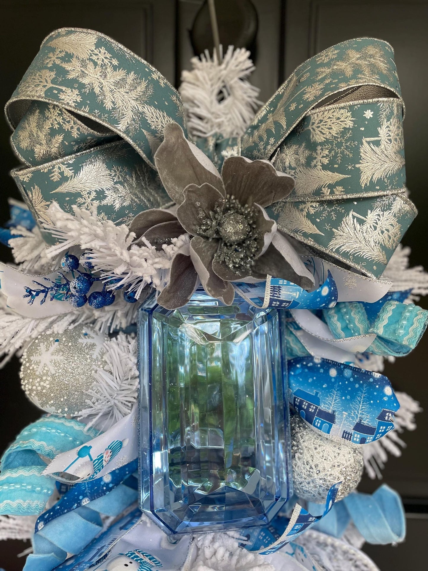 XL Ice Blue Snow Flocked  Luxury Teardrop Christmas Front Door Wreath White Home Decoration Xmas Winter Mantle Decor Holiday Advent Swag