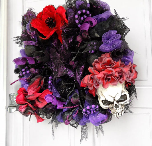 Skull and Roses Halloween Wreath for Front Door, Gothic Floral Halloween Decor, Purple Handmade Spooky Autumn Wreath, Glam Skull Door Swag