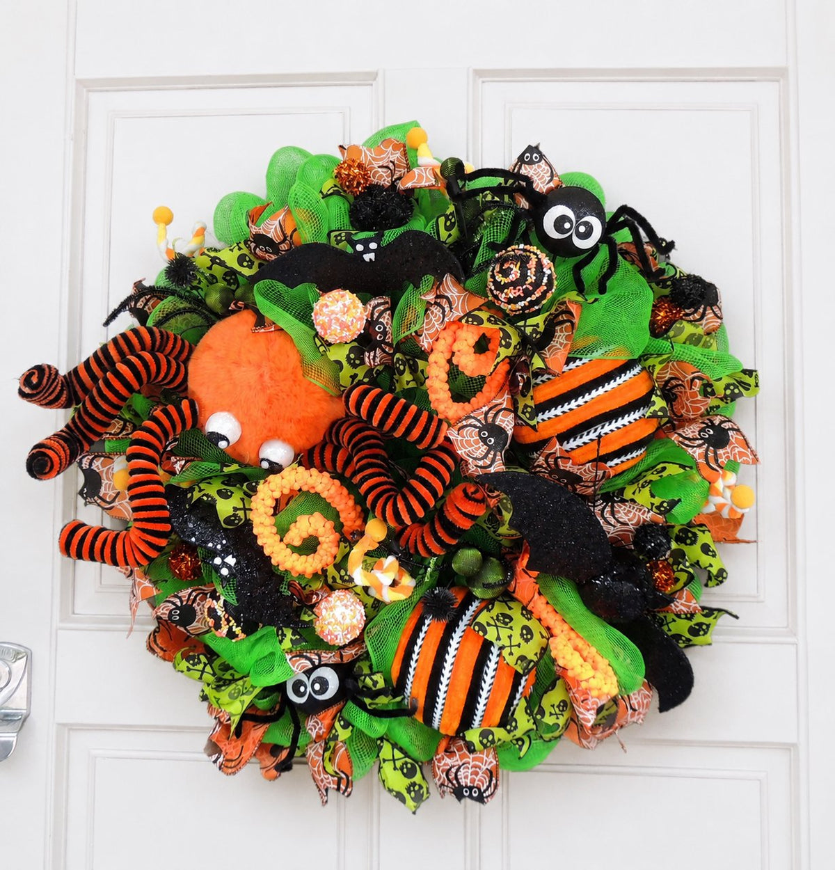 20" Halloween Wreath, Large Spider Wreath, Halloween Door Wreath, Spooky Halloween Decor, Front Door Wreath, Trick or Treat Decor