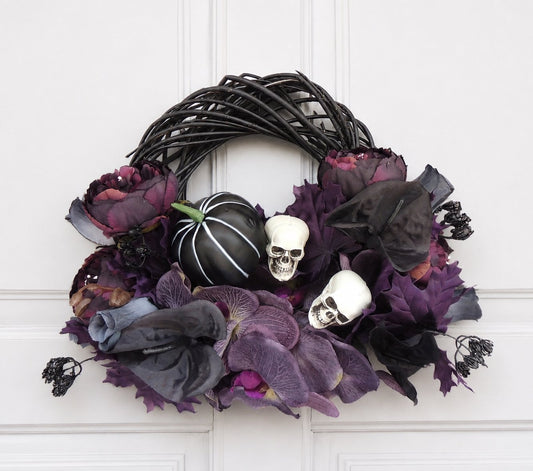Gothic Halloween Wreath, Black Purple Skull Wreath,Front Door Decor,Dark Floral Wreath Spooky Halloween Decor, Haunted Decor,Steampunk Swag