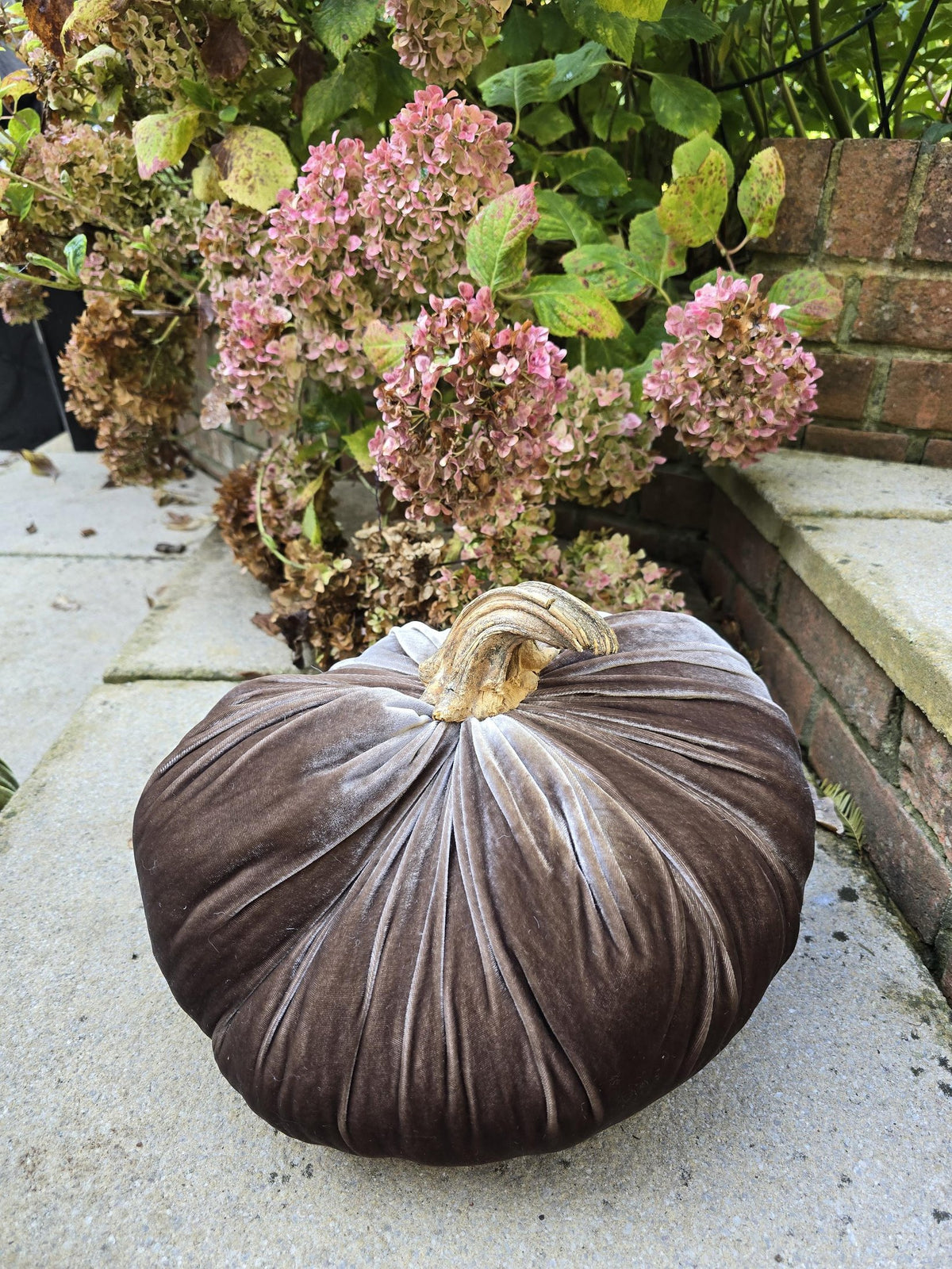 XXL Jumbo Cobalt Royal Blue Silk Velvet Pumpkins: Handmade Luxury Fall Autumn Decor Accent Hall Decoration Decor Cozy Country Traditional
