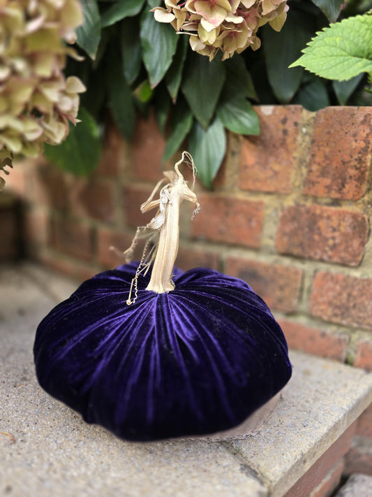 XXL Jumbo Royal Purple Dark Silk Velvet Pumpkin: Handmade Luxury Fall Autumn Decor Accent Hall Decoration Decor Cozy Country Traditional