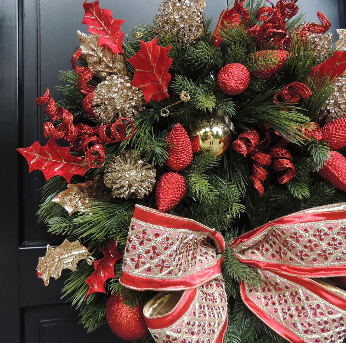Luxury Christmas Fireplace Door Mantle Wreath Red Green Home Decoration Xmas Winter Advent Designer Decor Wall Hanger Traditional Ornaments