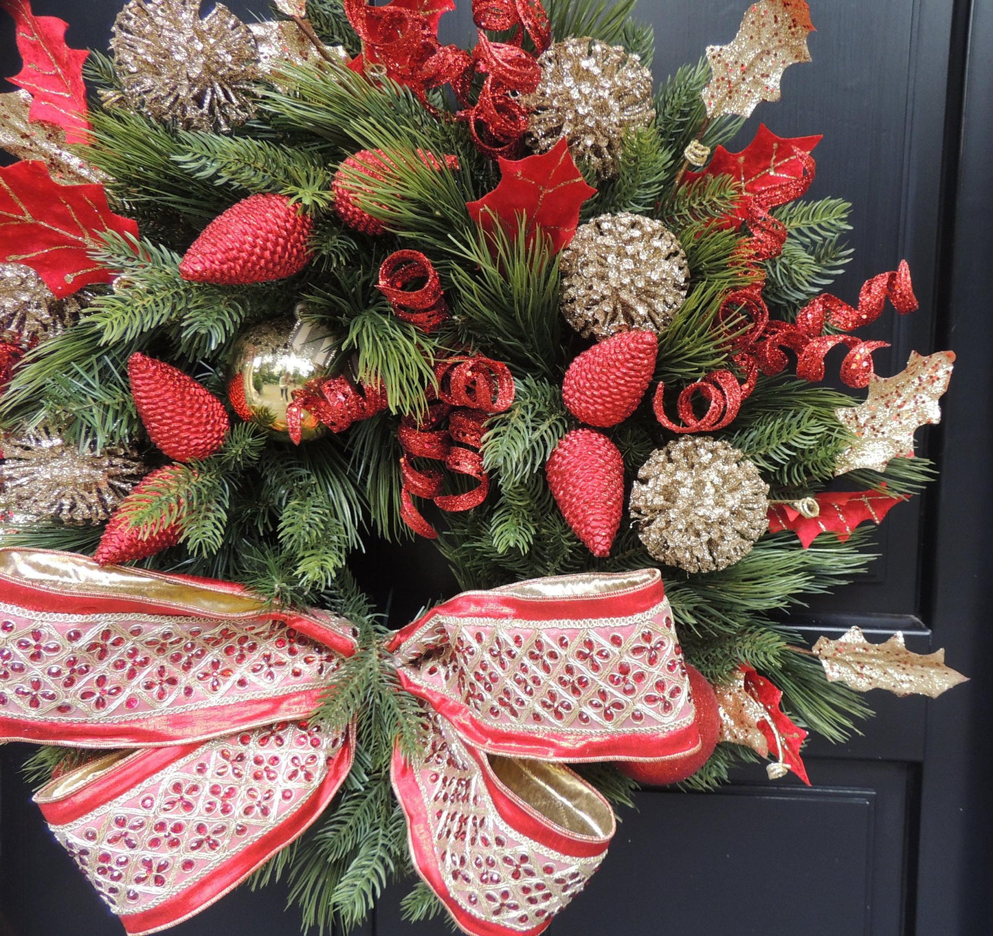Luxury Christmas Fireplace Door Mantle Wreath Red Green Home Decoration Xmas Winter Advent Designer Decor Wall Hanger Traditional Ornaments